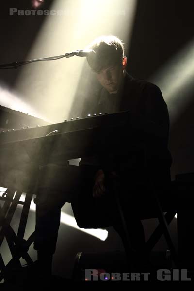 JAMES BLAKE - 2012-11-01 - PARIS - Grande Halle de La Villette - 